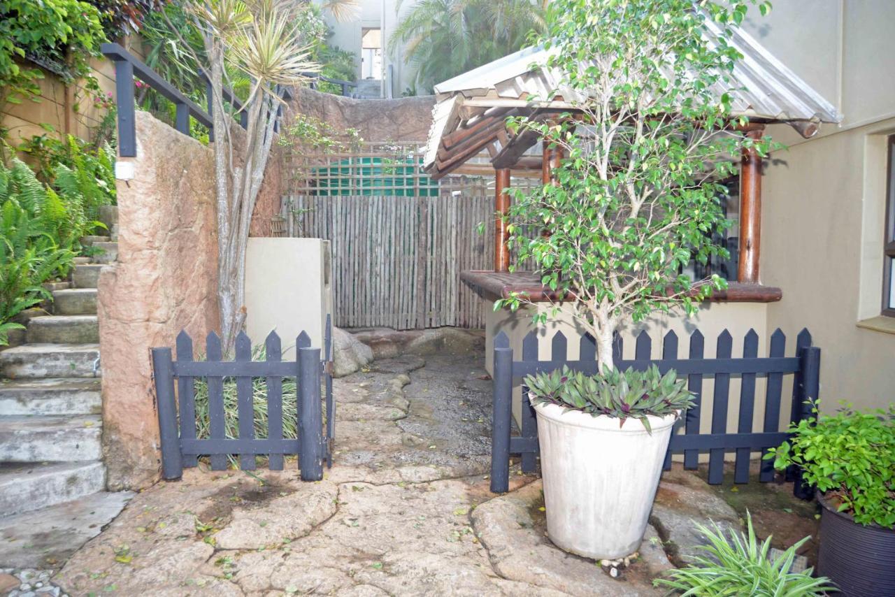 Billfish Apartments Ballito Exterior photo